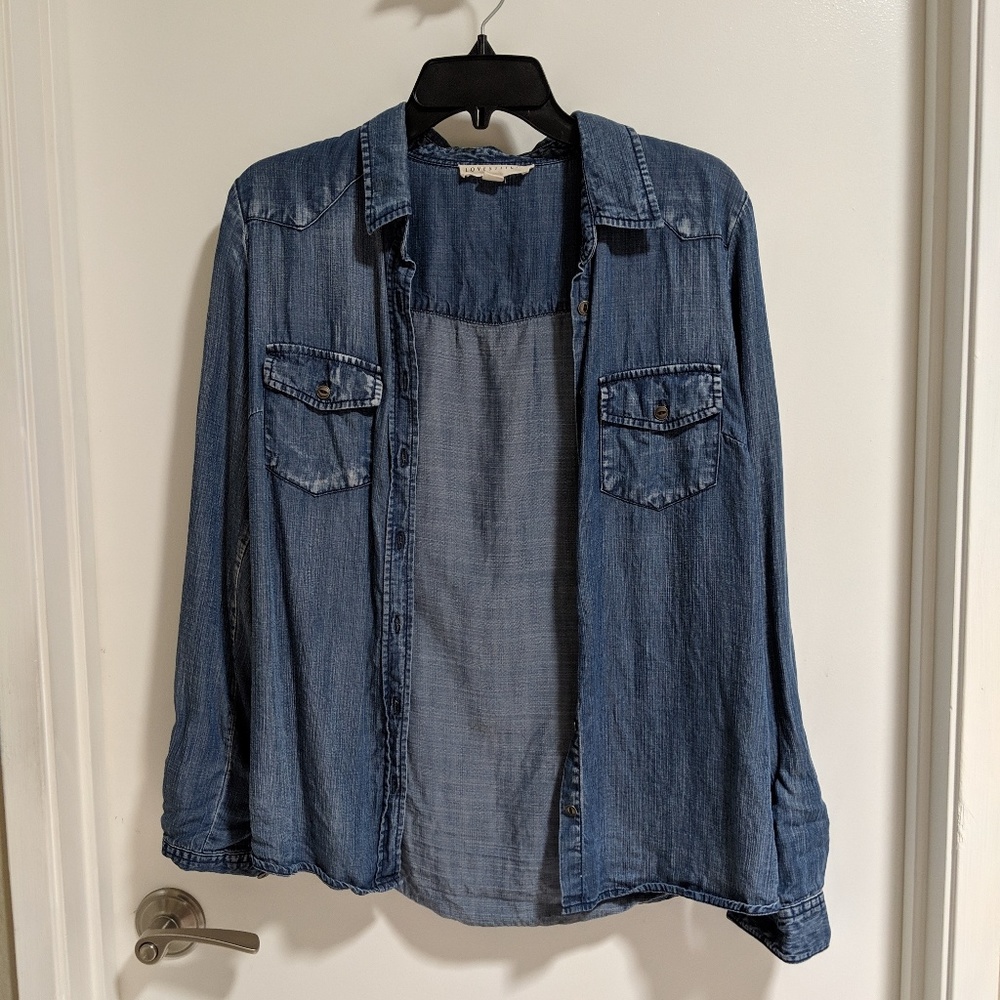 Lovestitch Chambray Top